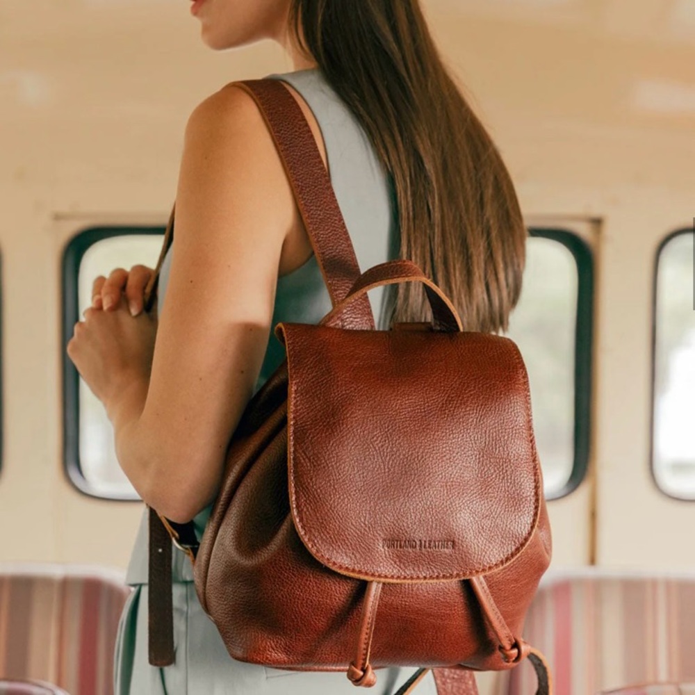 Portland leather bucket backpack
